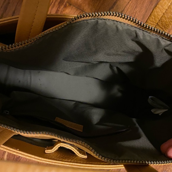 Matt and Nat Bag - Picture 3 of 4